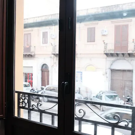 Al Bastione Della Pace Apartment *